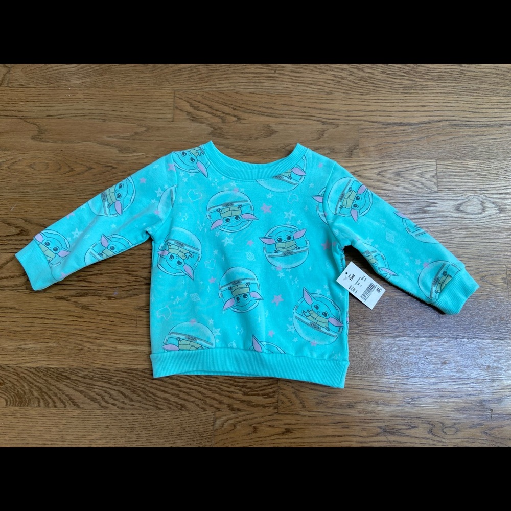 NWT Star Wars baby yoda sweatshirt (18m)